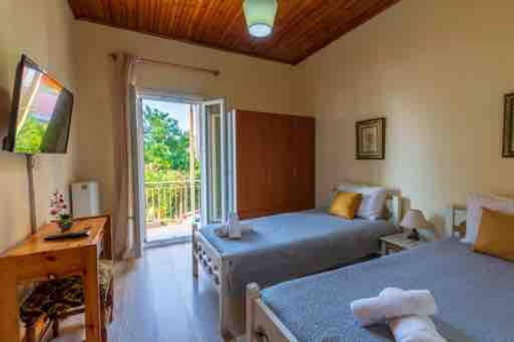 Kiki'S Beautiful House On Famous Village Pentati Luaran gambar